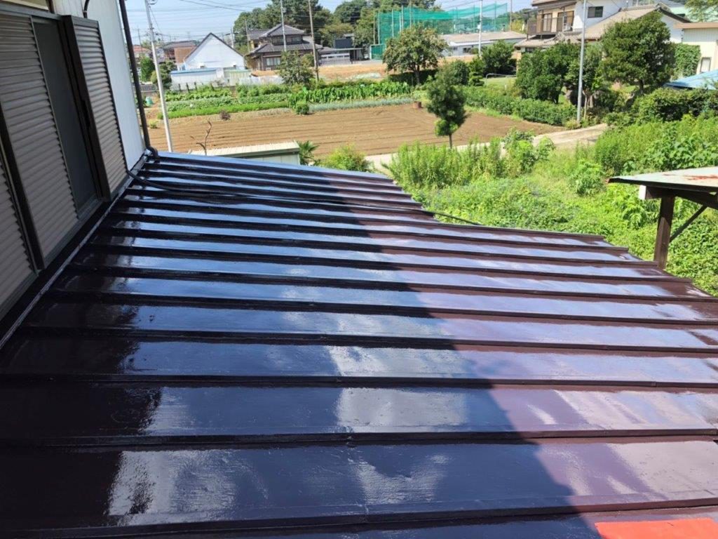 下屋根の塗装工事｜埼玉県のM様邸にて屋根の塗り替えリフォーム